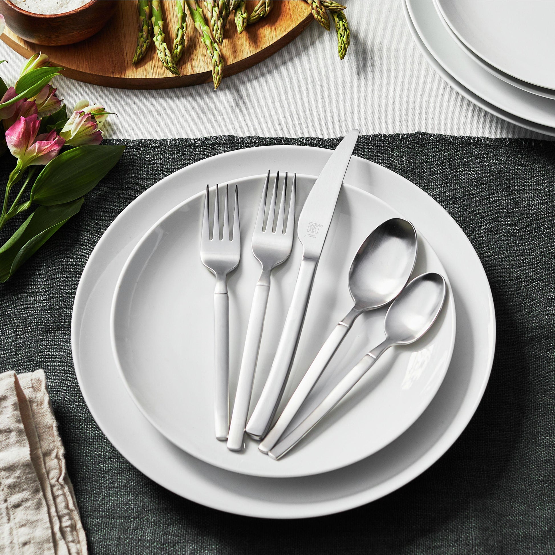 Zwilling Opus 45-Piece Flatware Set 1011530 IMAGE 5