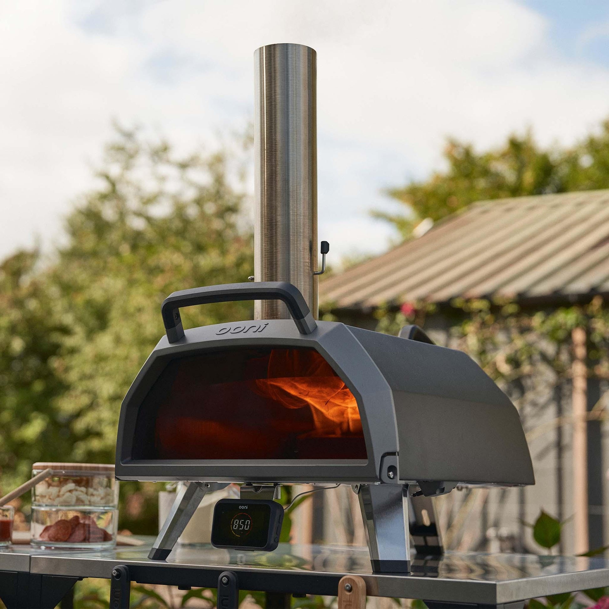 Ooni Karu 2 Pro Multi-Fuel Pizza Oven UU-P2EF00 IMAGE 5