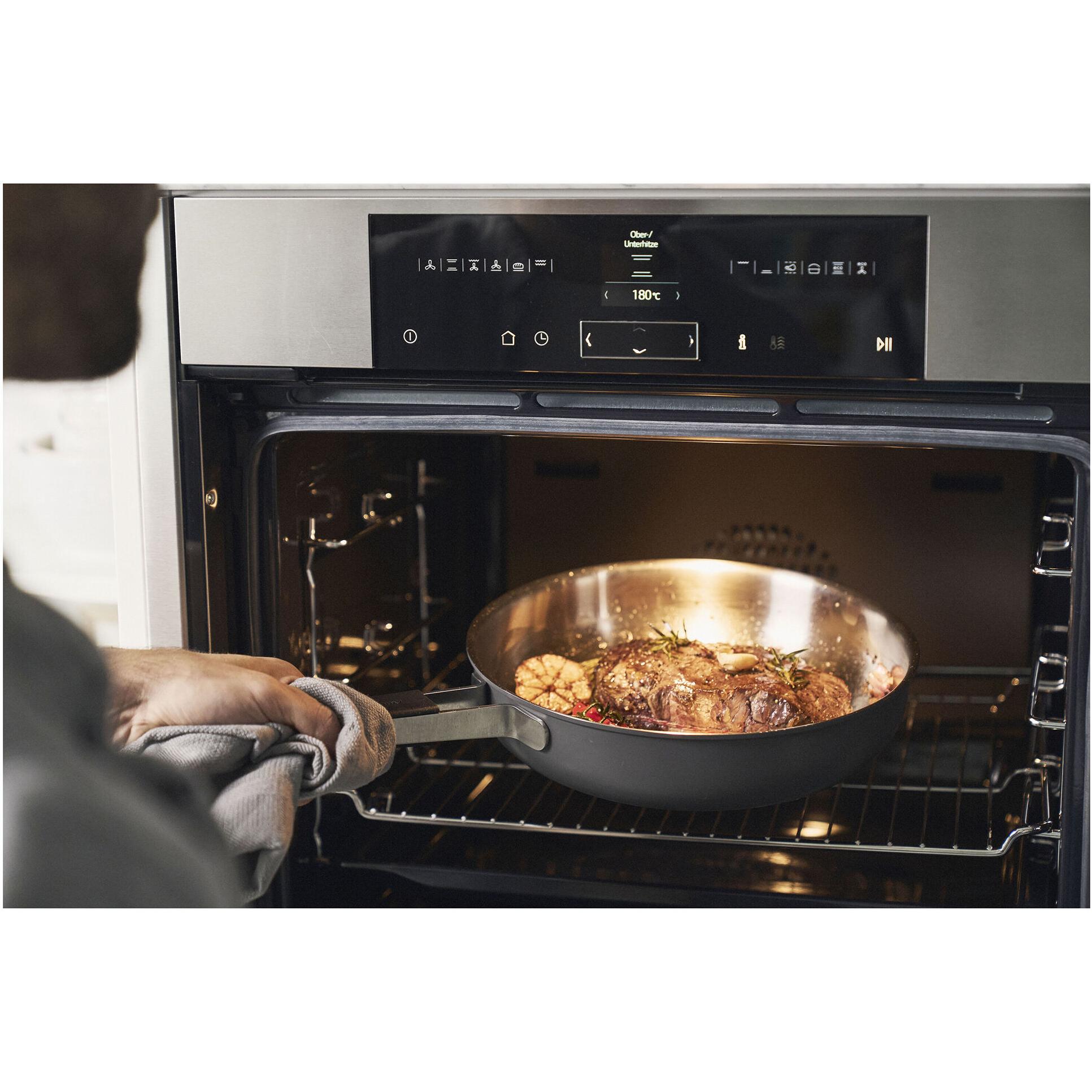 Zwilling 11-inch Frying Pan 1028850 IMAGE 4