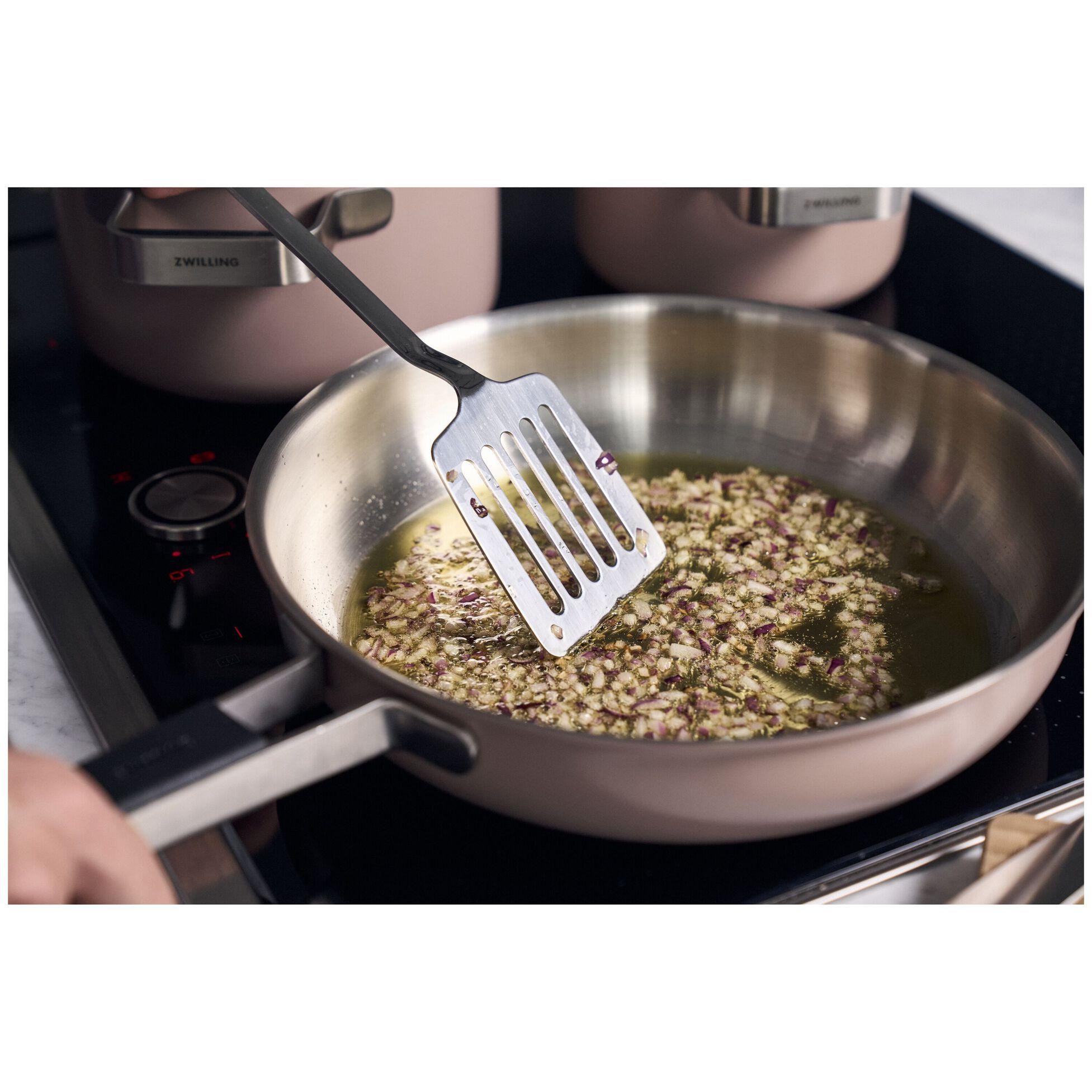 Zwilling 11-inch Frying Pan 1028887 IMAGE 4