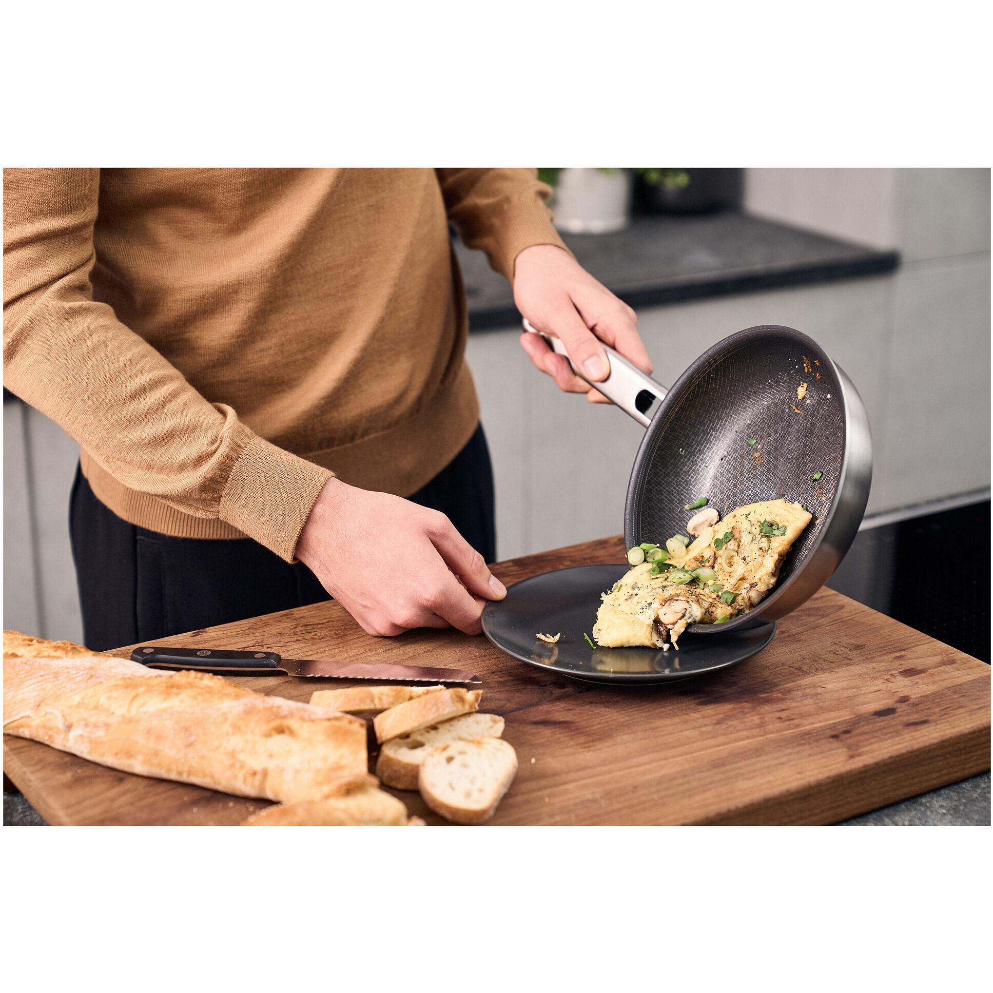 Zwilling 8-inch Frying Pan 1029411 IMAGE 7