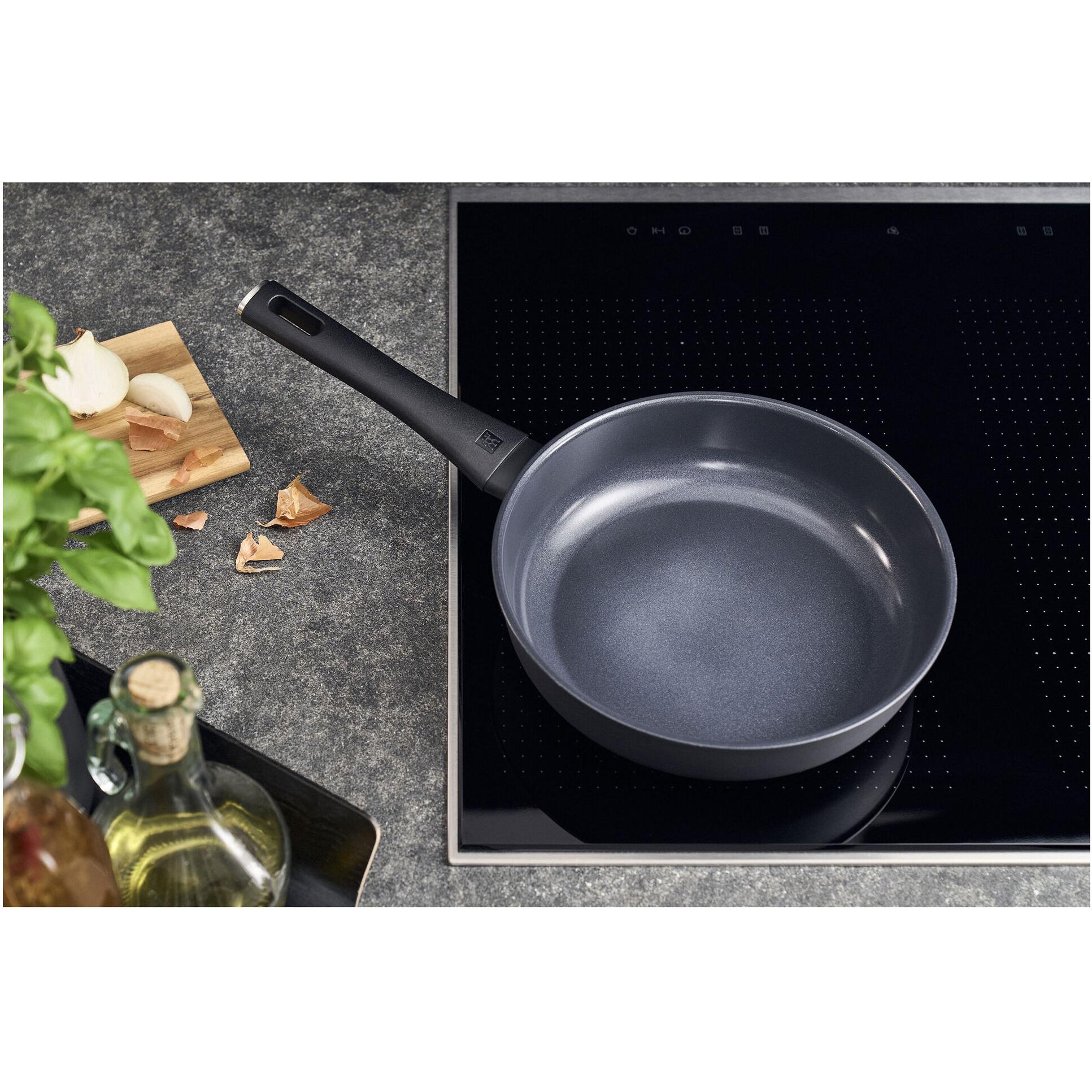 Zwilling 28 cm Frying Pan 1030792 IMAGE 4