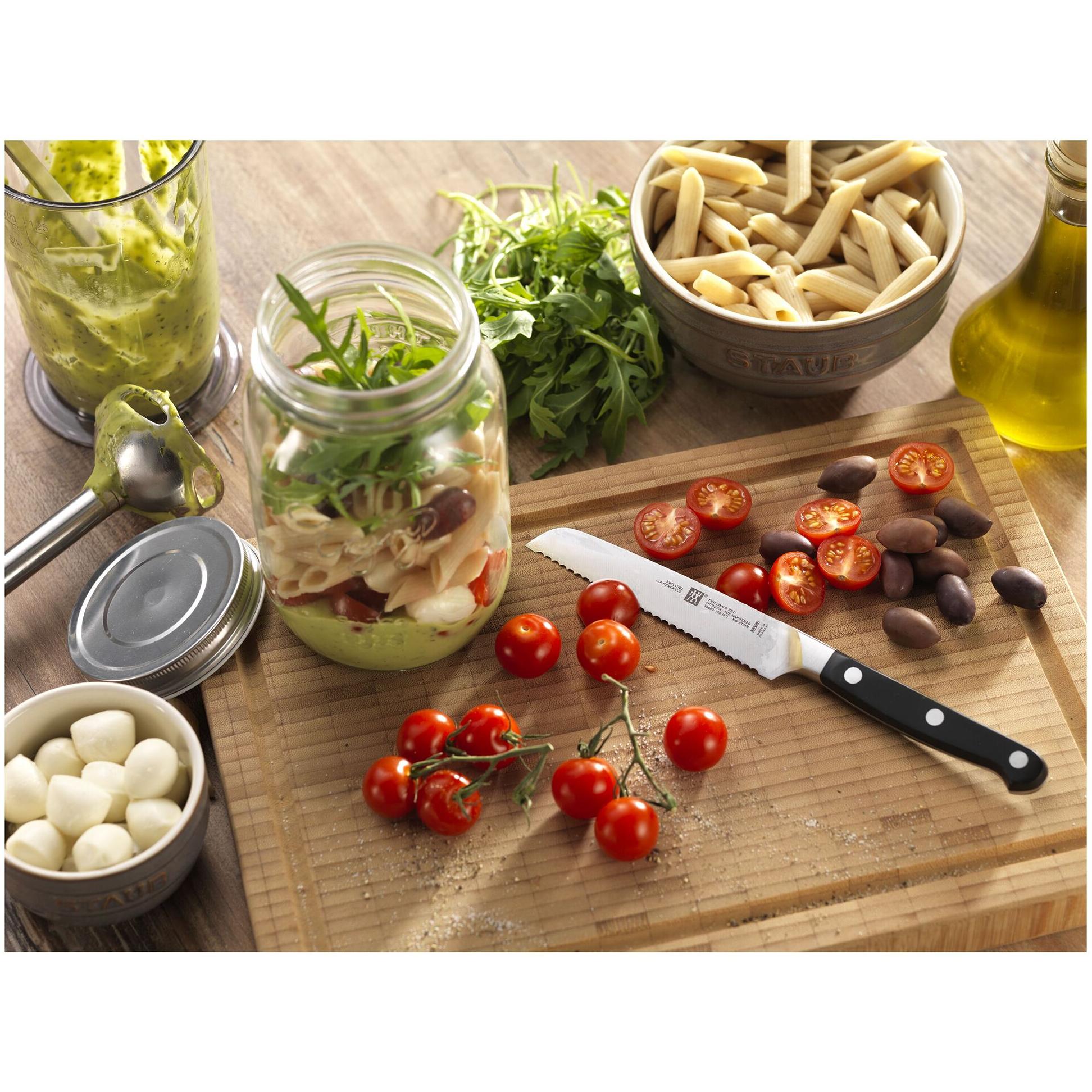 Zwilling Pro 5-inch Utility Knife 1002751 IMAGE 2