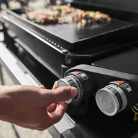 Weber Slate 22-inch Tabletop Griddle 1500532 IMAGE 10