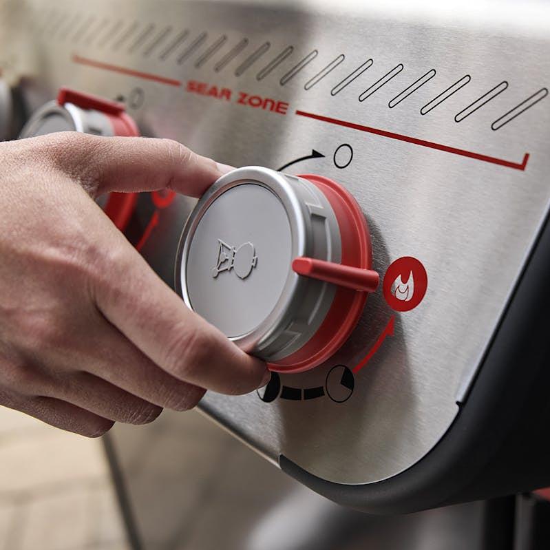 Weber Spirit® E-435 Gas Grill - Natural Gas 1500783 IMAGE 4