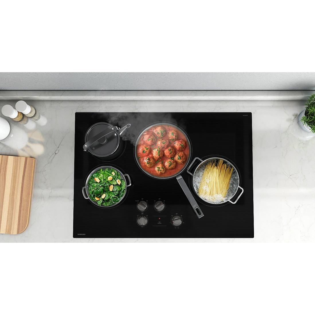 Samsung 30-inch Built-in Electric Cooktop with Knob Controls NZ30FG5332RKAA IMAGE 6