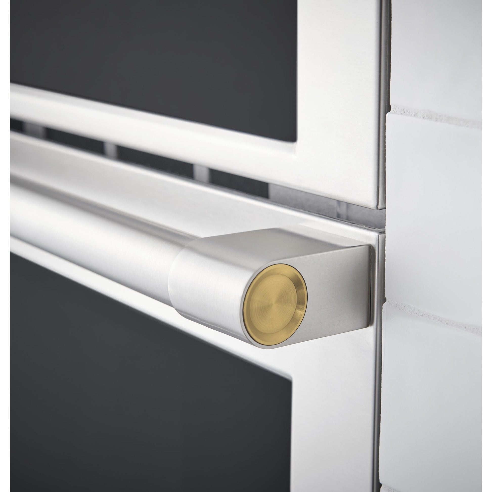 Monogram 30-inch, 1.70 cu. ft. Statement Five-in-One Wall Oven with 240V Advantium® Technology ZSB9232VSS IMAGE 7