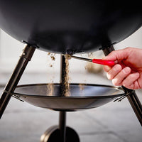 Weber 22-inch Original Kettle® Charcoal Grill 1501278 IMAGE 5