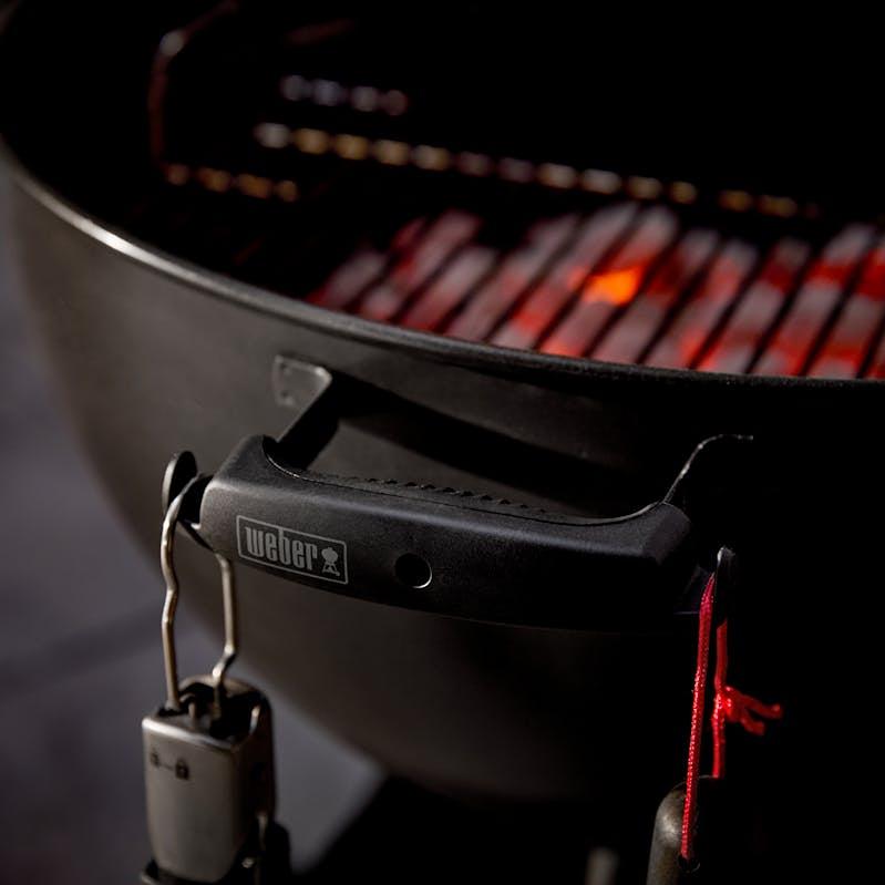 Weber 22-inch Original Kettle® Charcoal Grill 1501278 IMAGE 7