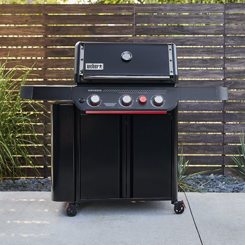 Weber Genesis® E-330 Gas Grill Stealth® Edition - Propane 1501465 IMAGE 8
