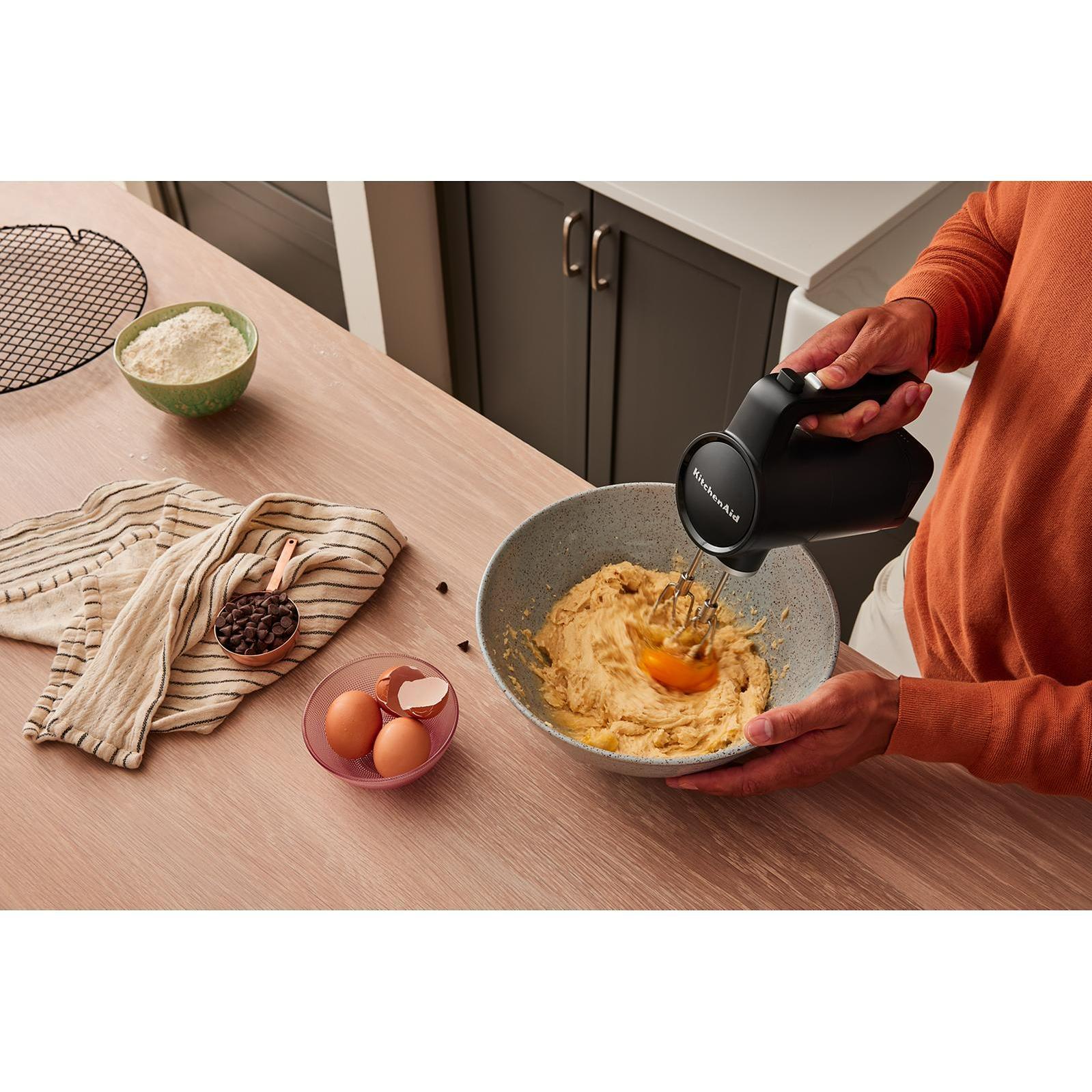 KitchenAid Go™ Cordless Hand Mixer - battery included KHMR762BM IMAGE 14
