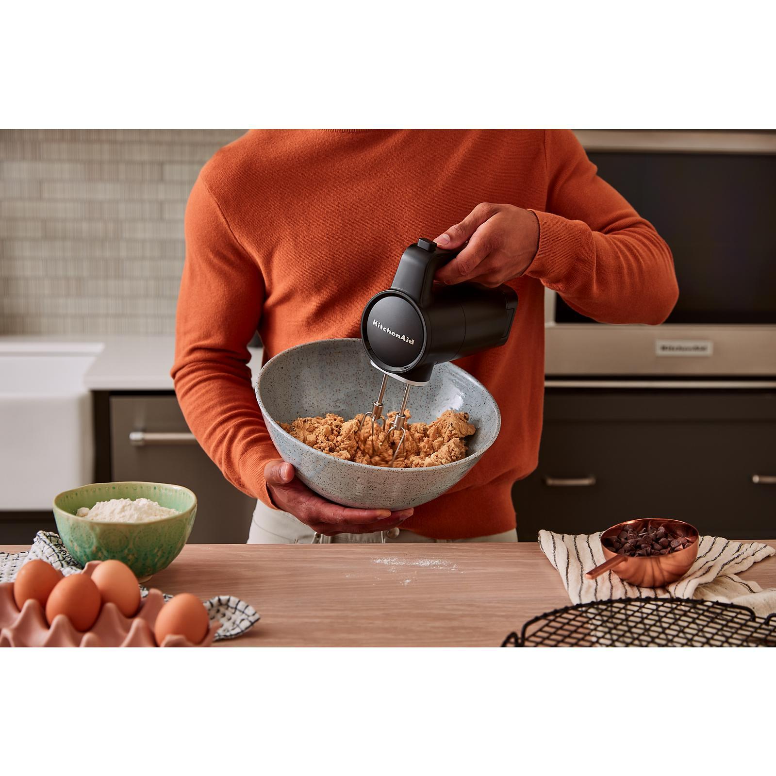 KitchenAid Go™ Cordless Hand Mixer - battery included KHMR762BM IMAGE 17