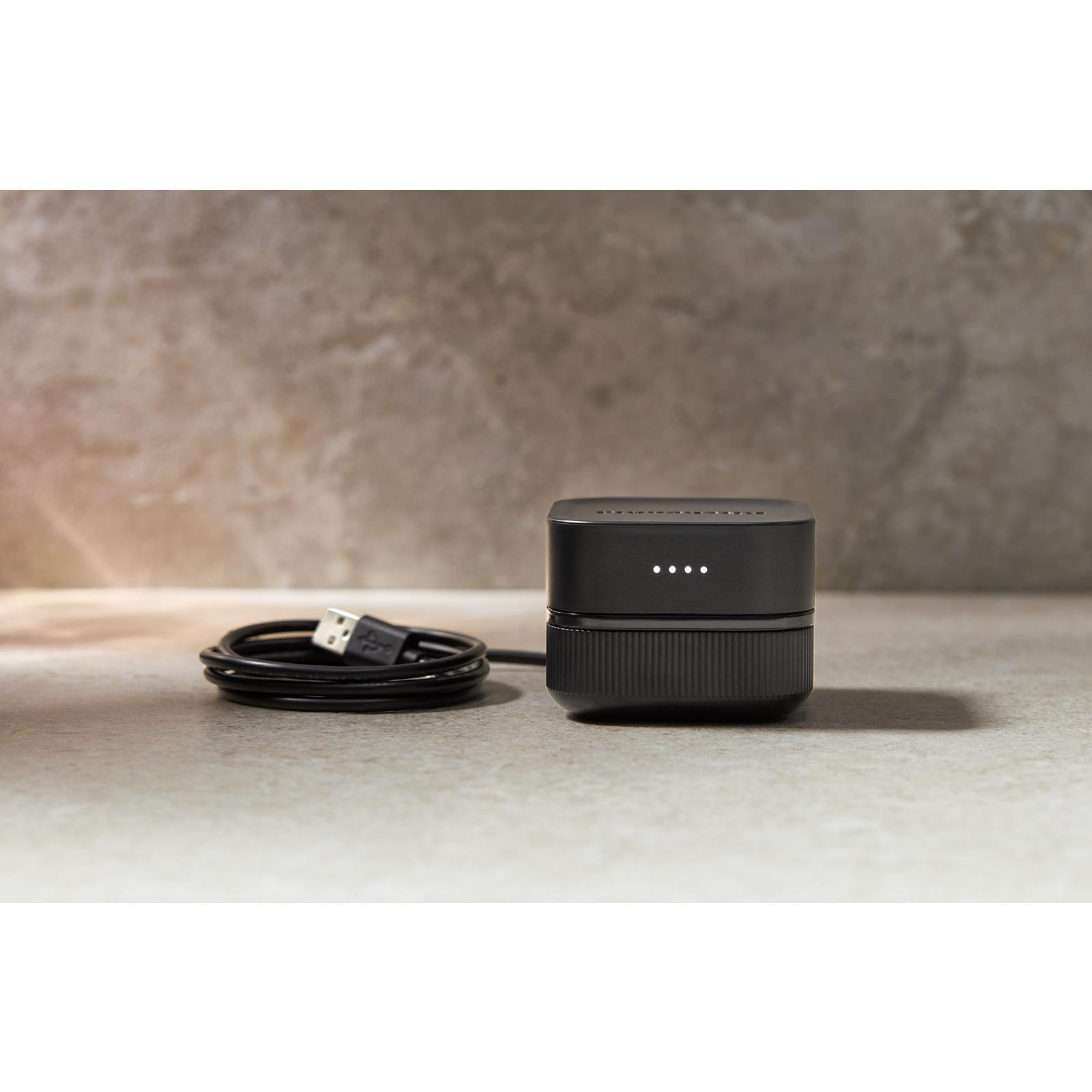 KitchenAid Go™ Cordless USB Charging Dock KRBC12 IMAGE 6