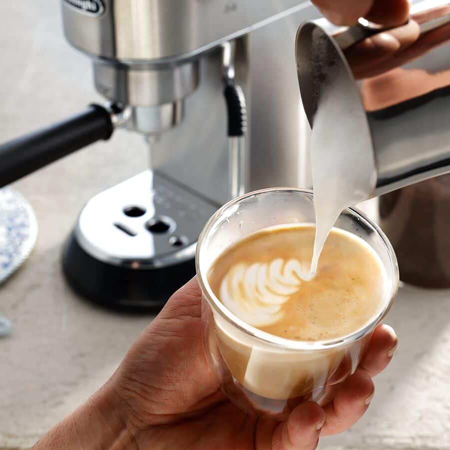 Delonghi Milk Frothing Pitcher, Large DLSC069 IMAGE 3