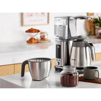 Breville the Luxe Brewer™ Thermal Drip Coffee Machine BDC465DBL1BNA1 IMAGE 9