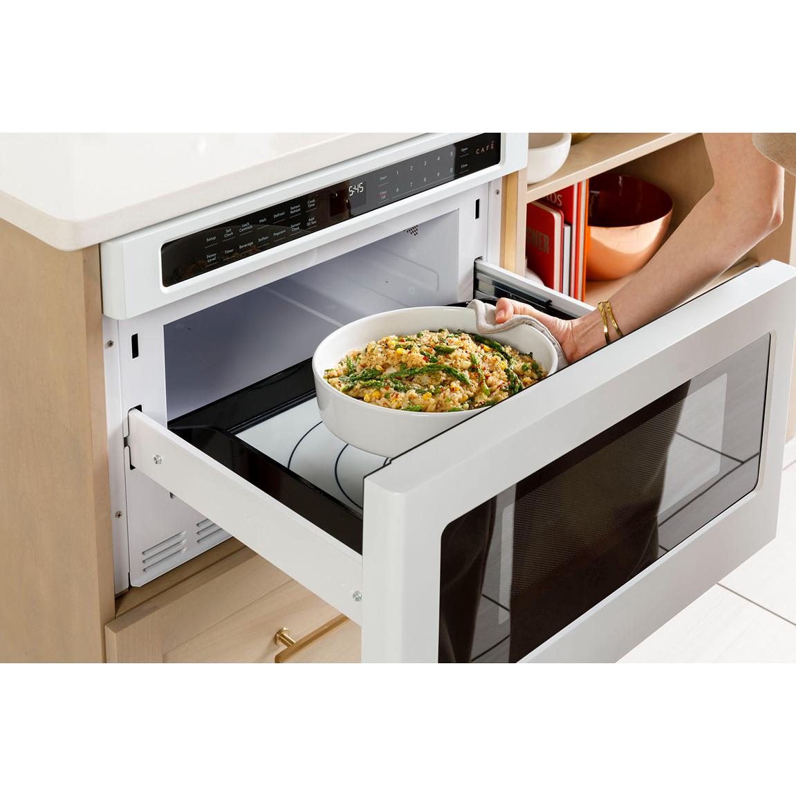 Café 1.2 cu. ft. Built-In Microwave Drawer CWLC12P4RW5 IMAGE 5