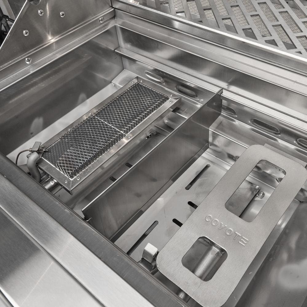 Coyote SL-Series 42-inch Built-In Grill with Sear Zone and Rotisserie C3SL42 LP IMAGE 10