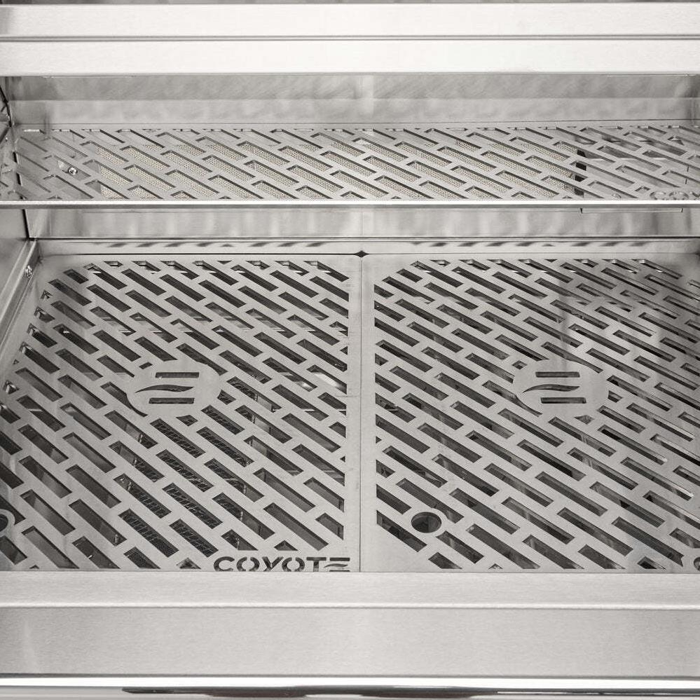 Coyote SL-Series 36-inch Built-In Grill with Sear Zone and Rotisserie C3SL36 LP IMAGE 10