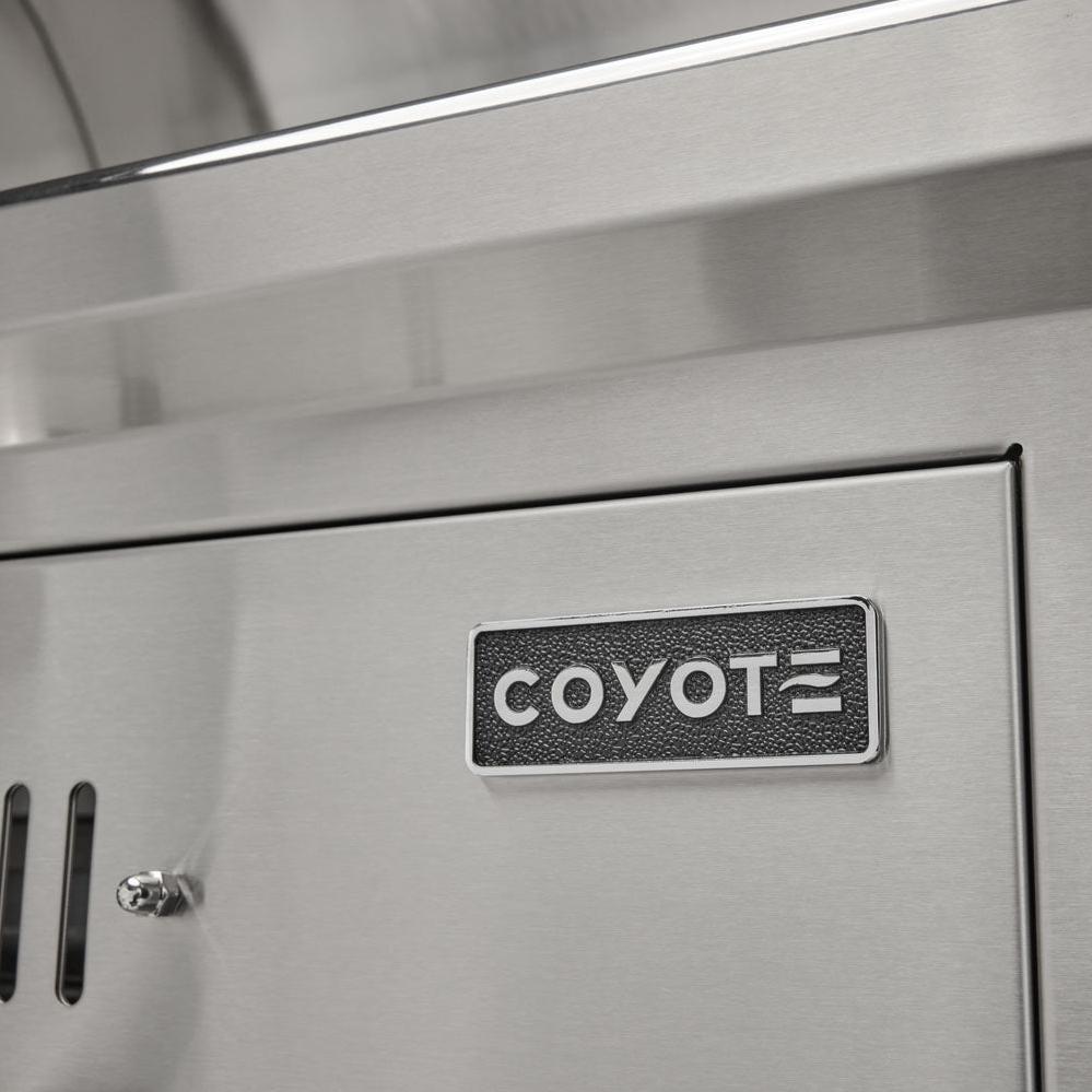 Coyote 36-inch Built-In Charcoal Grill C3CH36 IMAGE 8