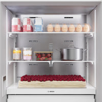 Bosch 30-inch, 16.5 cu.ft. Built-in Bottom Freezer with Wi-Fi Connect B30IB100SP IMAGE 5