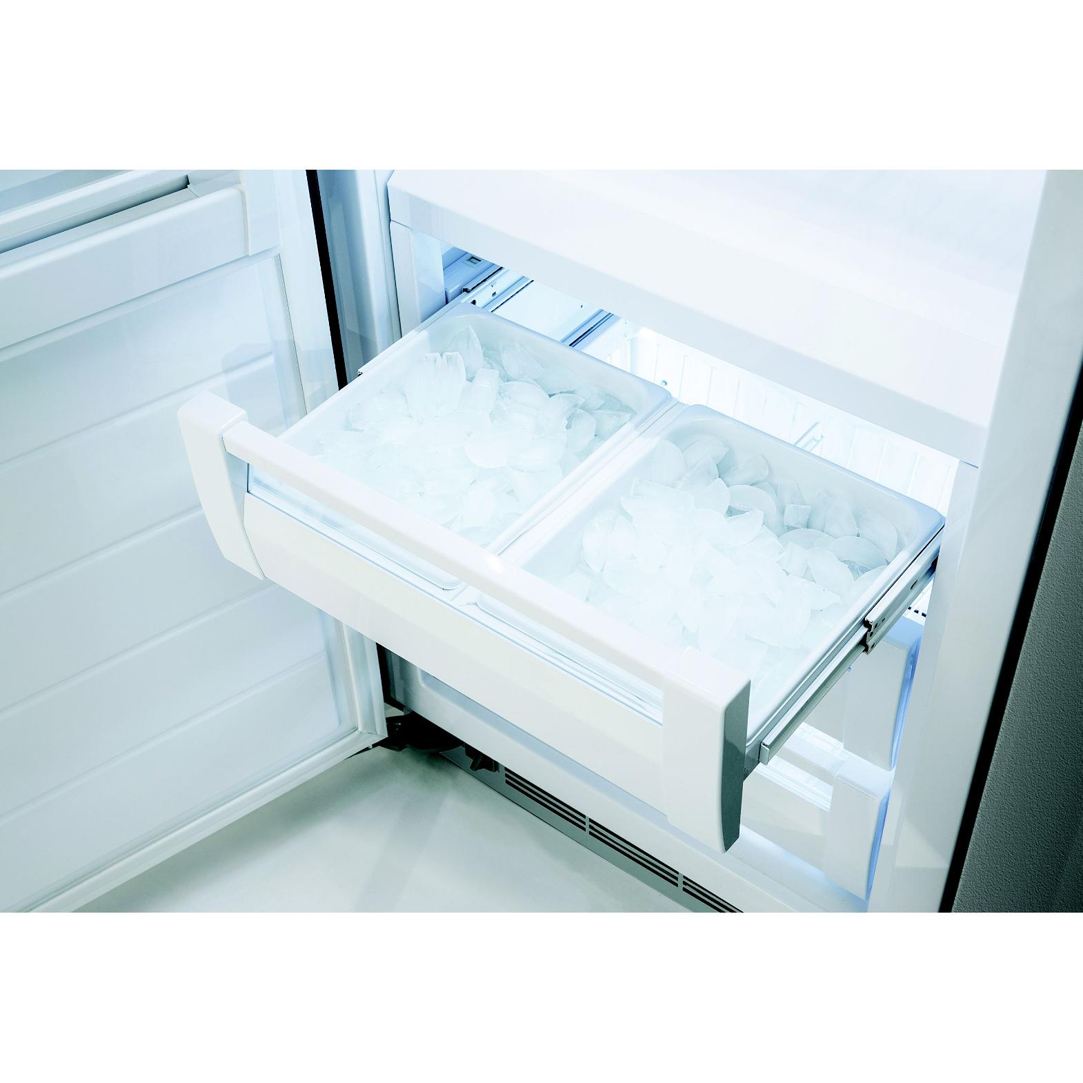Viking 15.9 cu. ft. Built-in Upright Freezer with Ice Maker VCFB5304LVA IMAGE 3