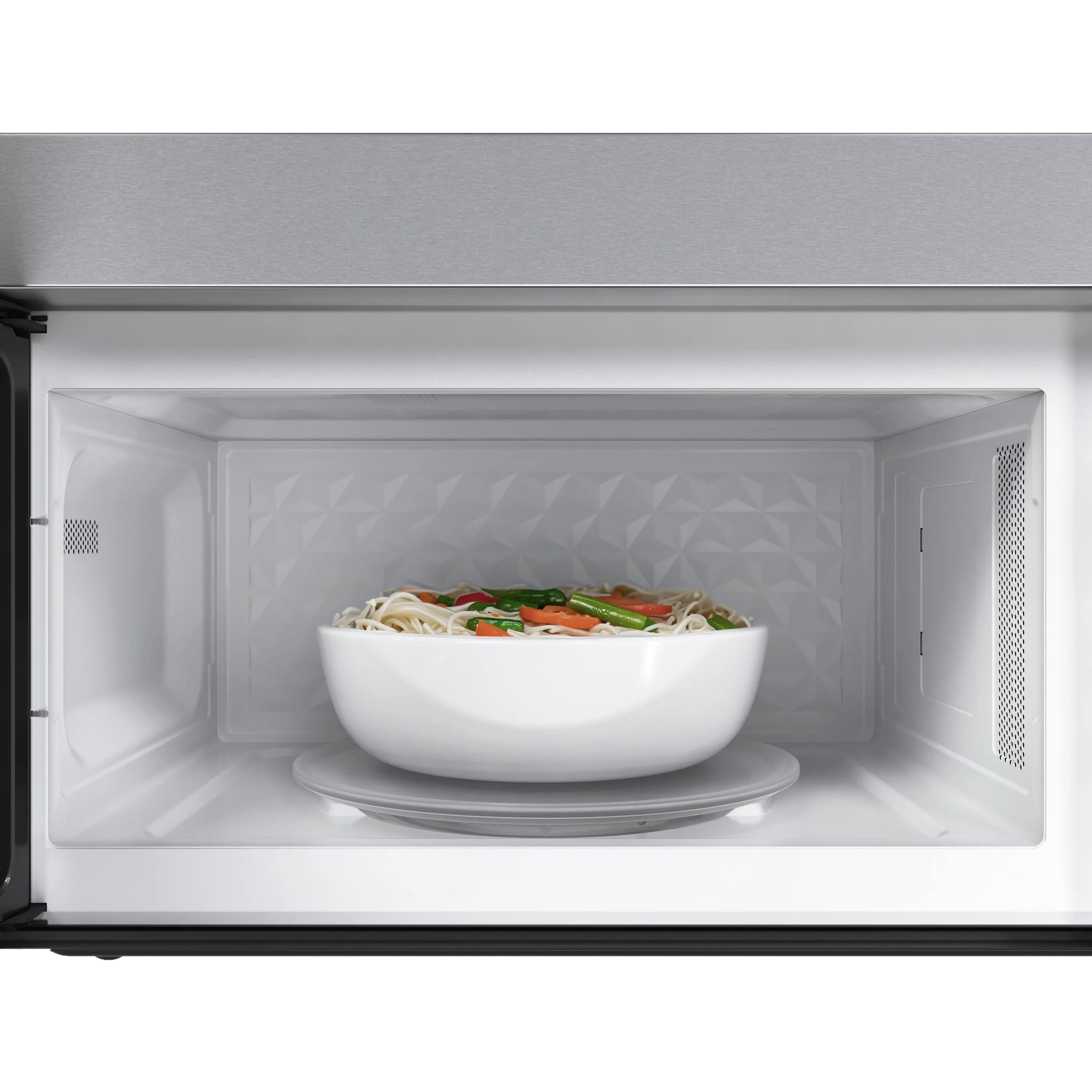Bosch 30-inch 1.7 cu. ft. over-the-range microwave with LCD display HMV1055C IMAGE 6