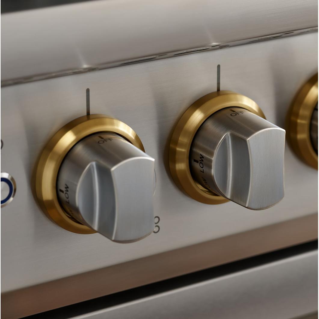 Viking 48-inch Freestanding Gas Range with VariSimmer™ VGR548-8BSSBB IMAGE 2