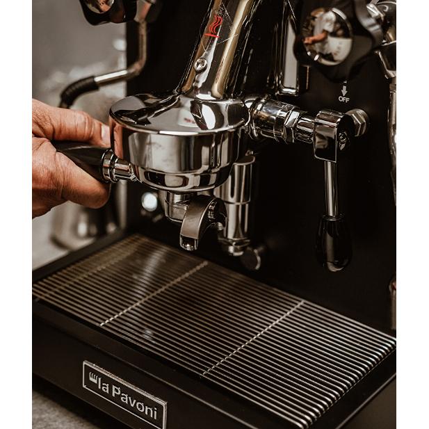 La Pavoni Cellini Classic Semi-Professional Espresso Machine LPSCCB11US IMAGE 8