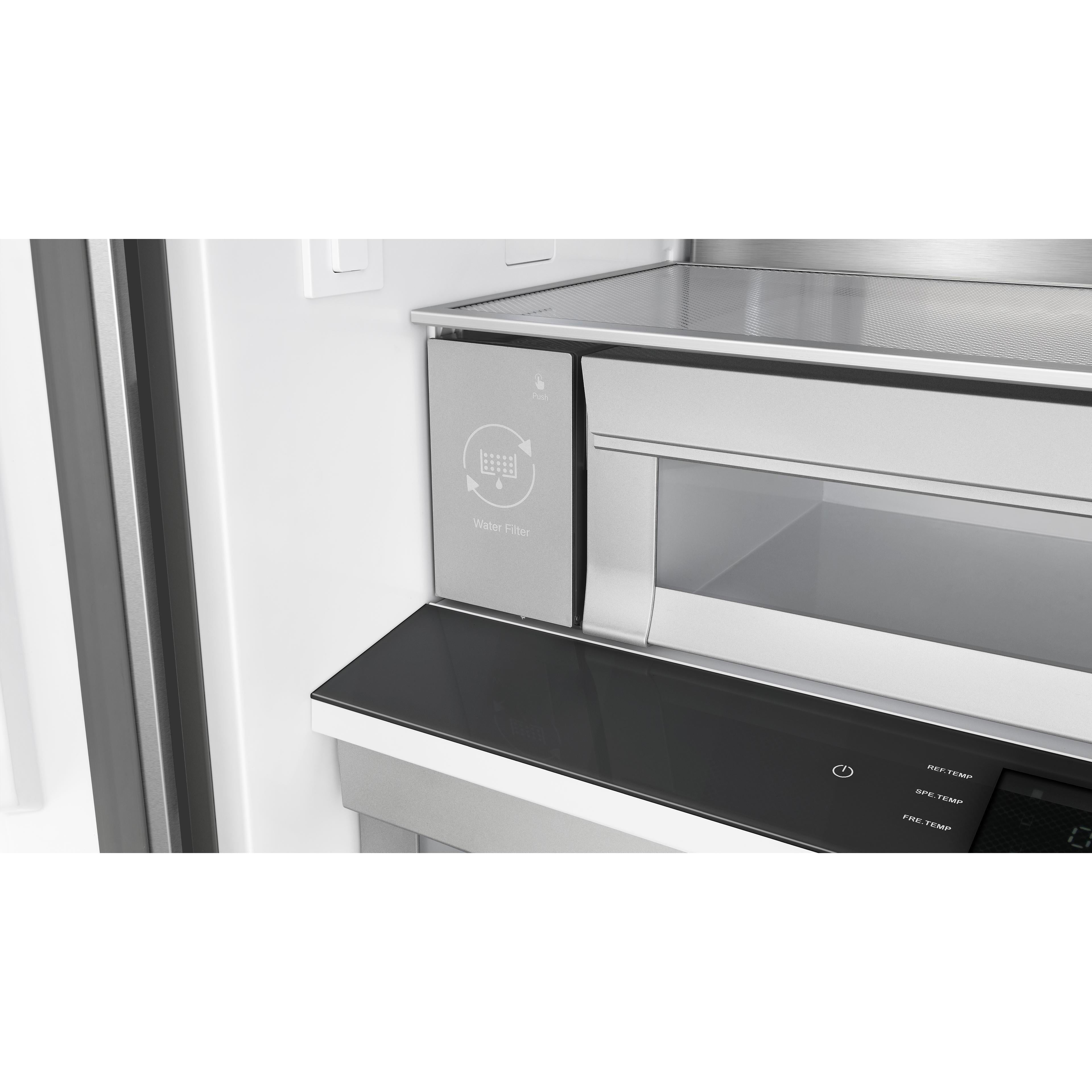 Fulgor Milano 36-inch, 20.2 cu. ft. Counter-Depth French 3-Door Refrigerator with Interior Ice Maker and Water Dispenser FM6FBM36SS IMAGE 6