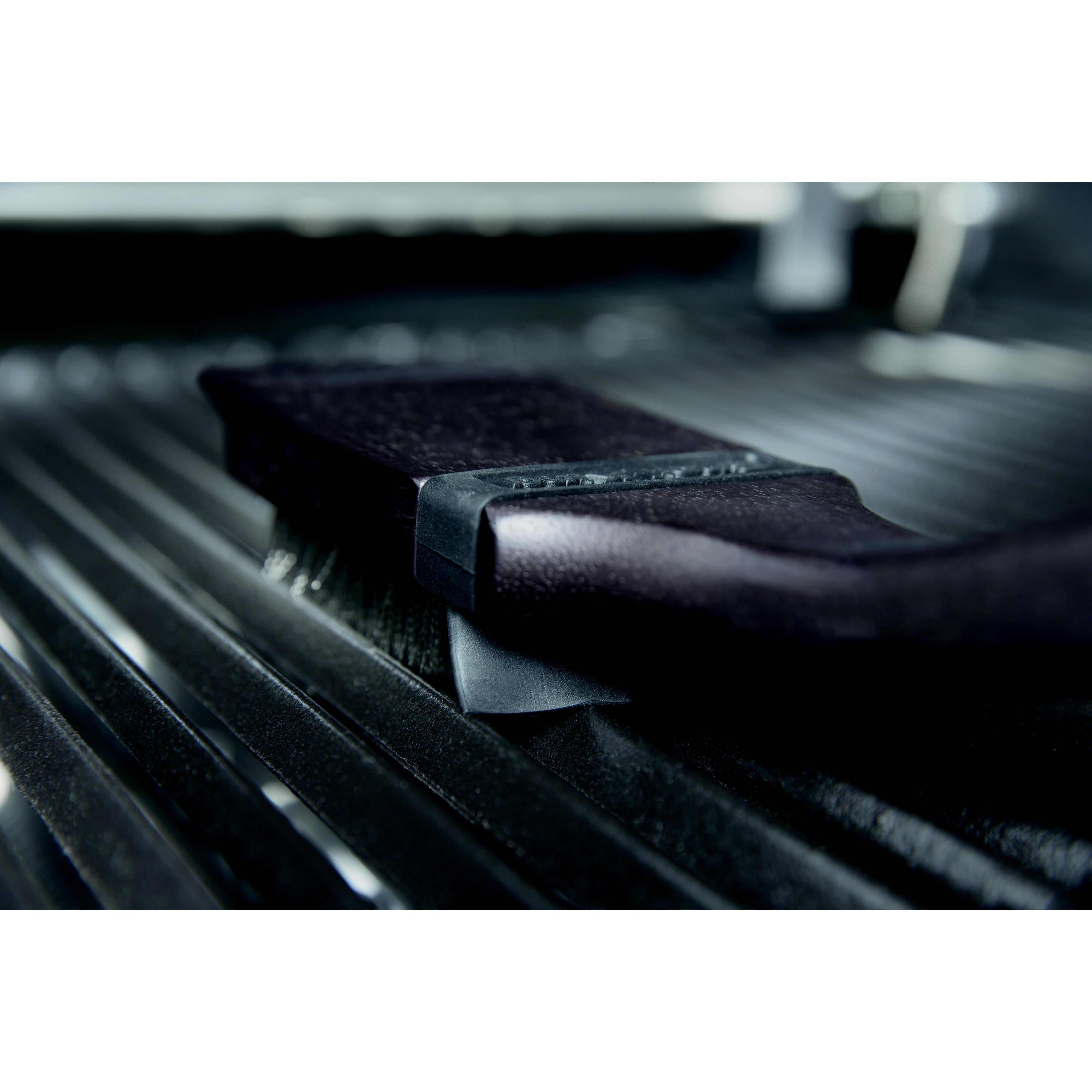 Broil King Grill and Oven Accessories Cleaners and Brushes 65225 IMAGE 2
