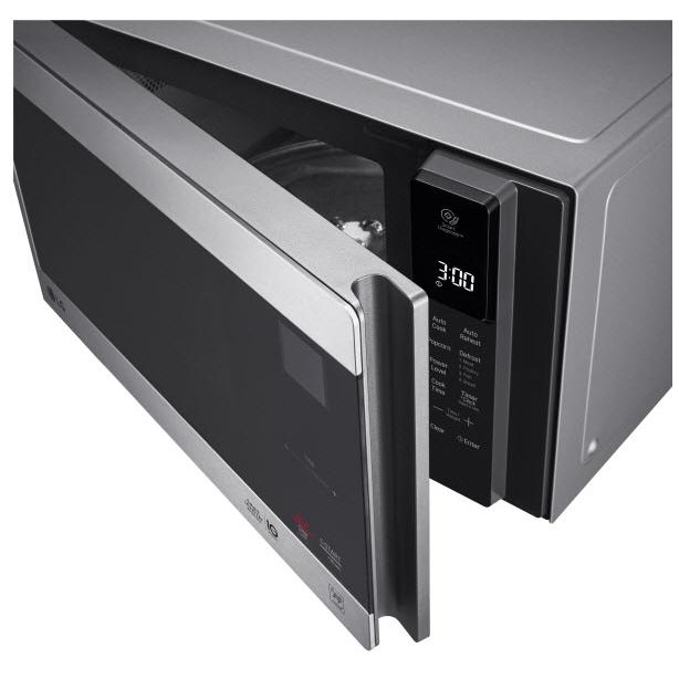 LG Microwave Ovens Countertop LMC0975ST IMAGE 5