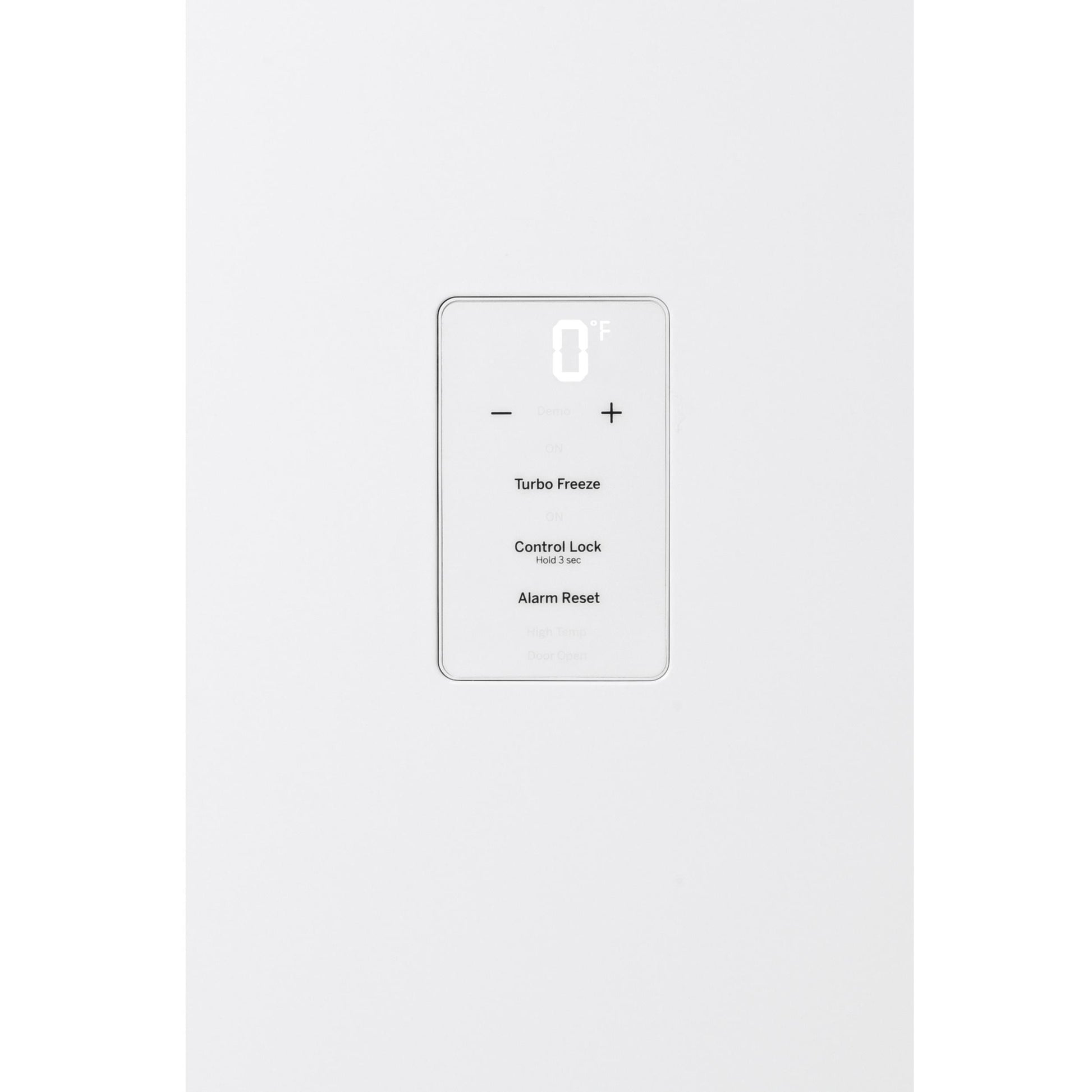 GE 17.3 cu. ft. Upright Freezer with LED Lighting FUF17DLRWW IMAGE 4