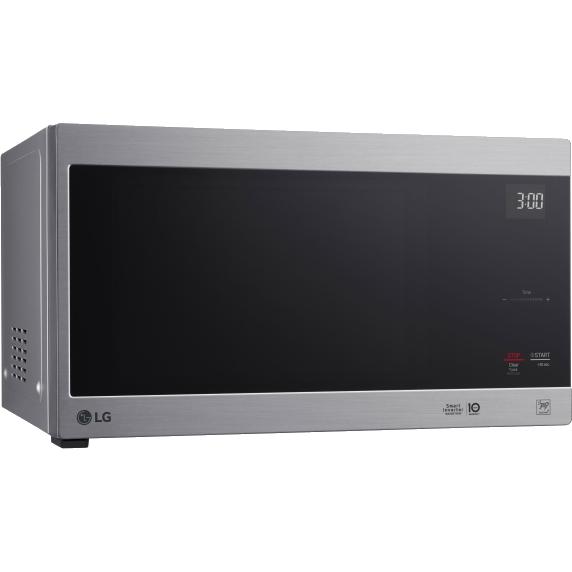 LG 1.5 cu.ft. Countertop Microwave Oven with EasyClean® LMC1575ST IMAGE 2