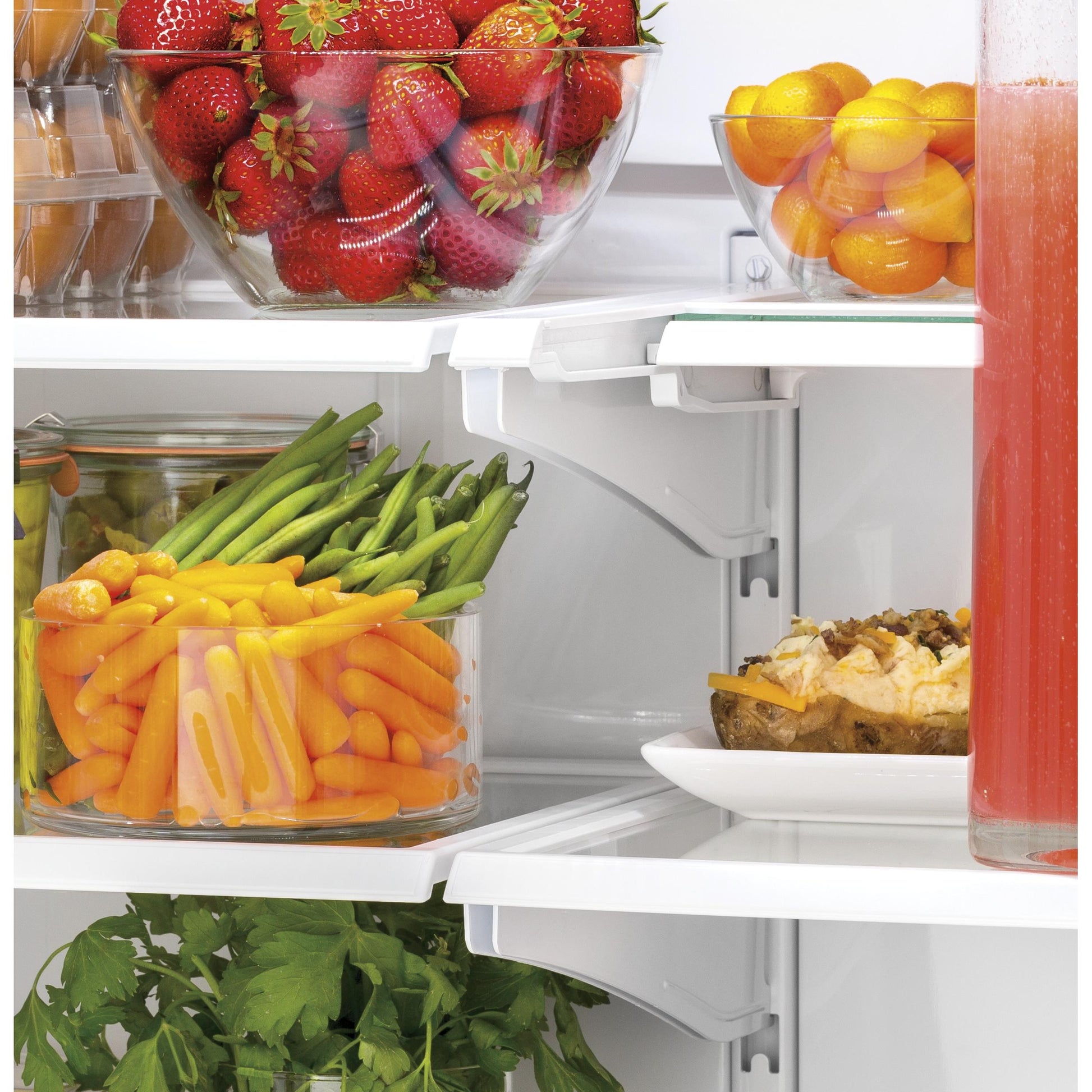 GE Refrigerators French 3-Door GWE19JGLBB IMAGE 5