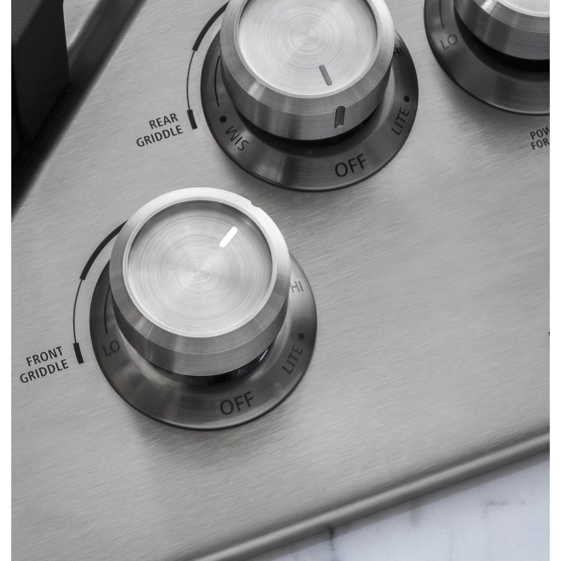 Monogram Cooktops Gas ZGU36RSLSS IMAGE 4