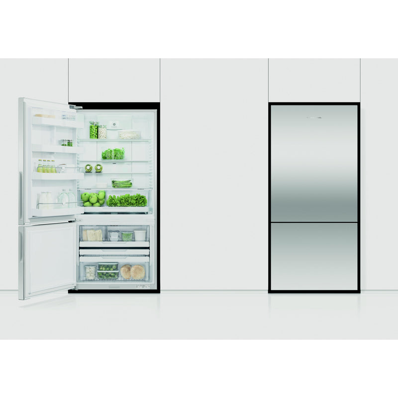 Fisher & Paykel 32-inch, 17.5 cu. ft. Counter-Depth Bottom Freezer Refrigerator with ActiveSmart™ RF170BLPX6 N IMAGE 7