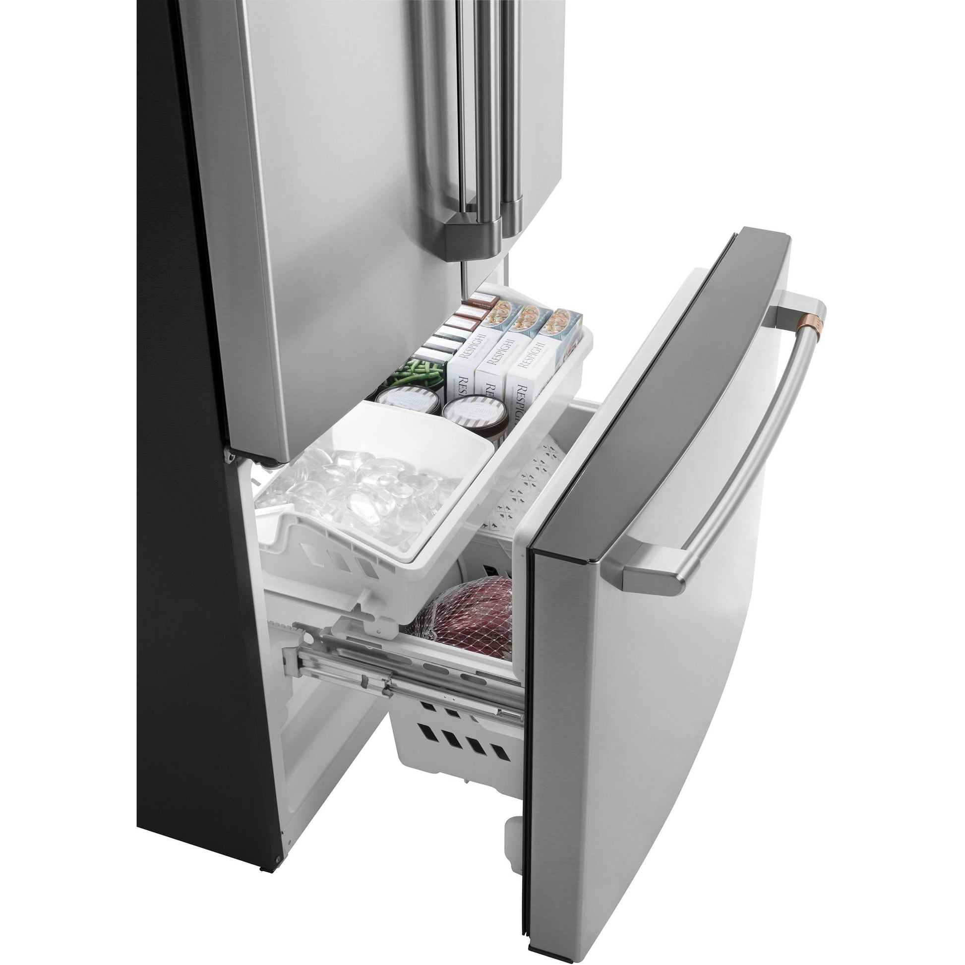 Café Refrigerators French 3-Door CWE19SP2NS1 IMAGE 4