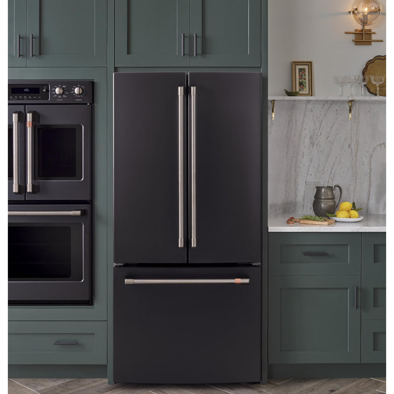 Cafe four outlet door refrigerator