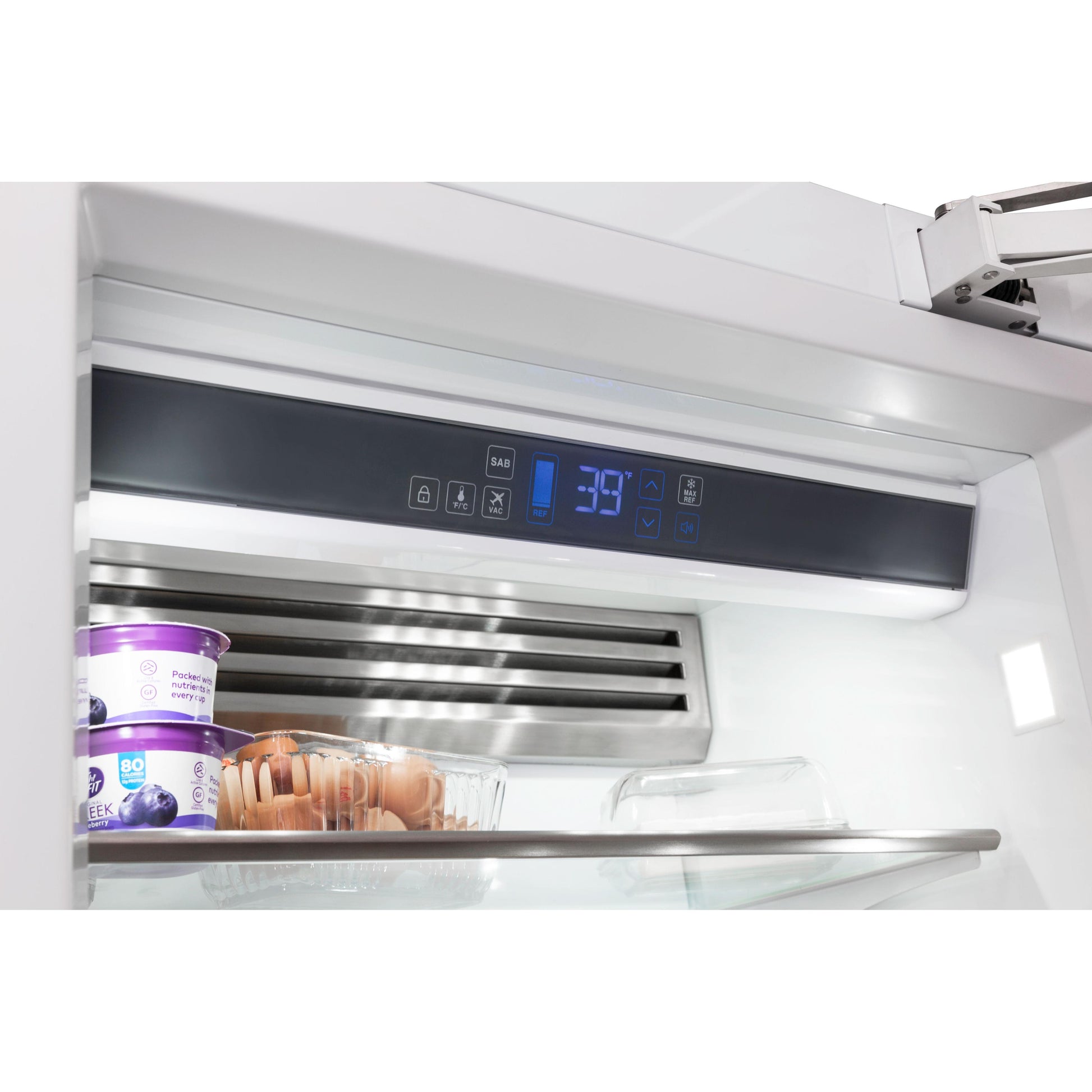 Viking 30-inch, 16.4 cu.ft. Built-in All Refrigerator with BlueZone™ Fresh Preservation Technology MVRI7300WLSS IMAGE 5