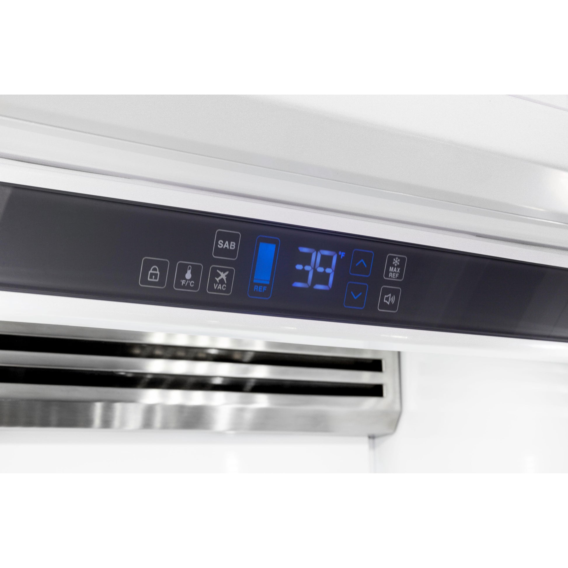 Viking 30-inch, 16.4 cu.ft. Built-in All Refrigerator with BlueZone™ Fresh Preservation Technology MVRI7300WRSS IMAGE 6