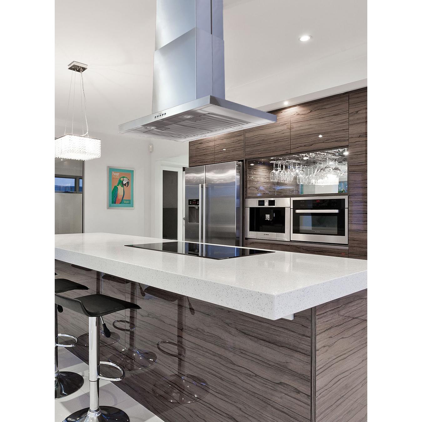 Kobe 36-inch Brillia SQB-2 Series Island Mount Range Hood ISX2136SQB-2 IMAGE 2