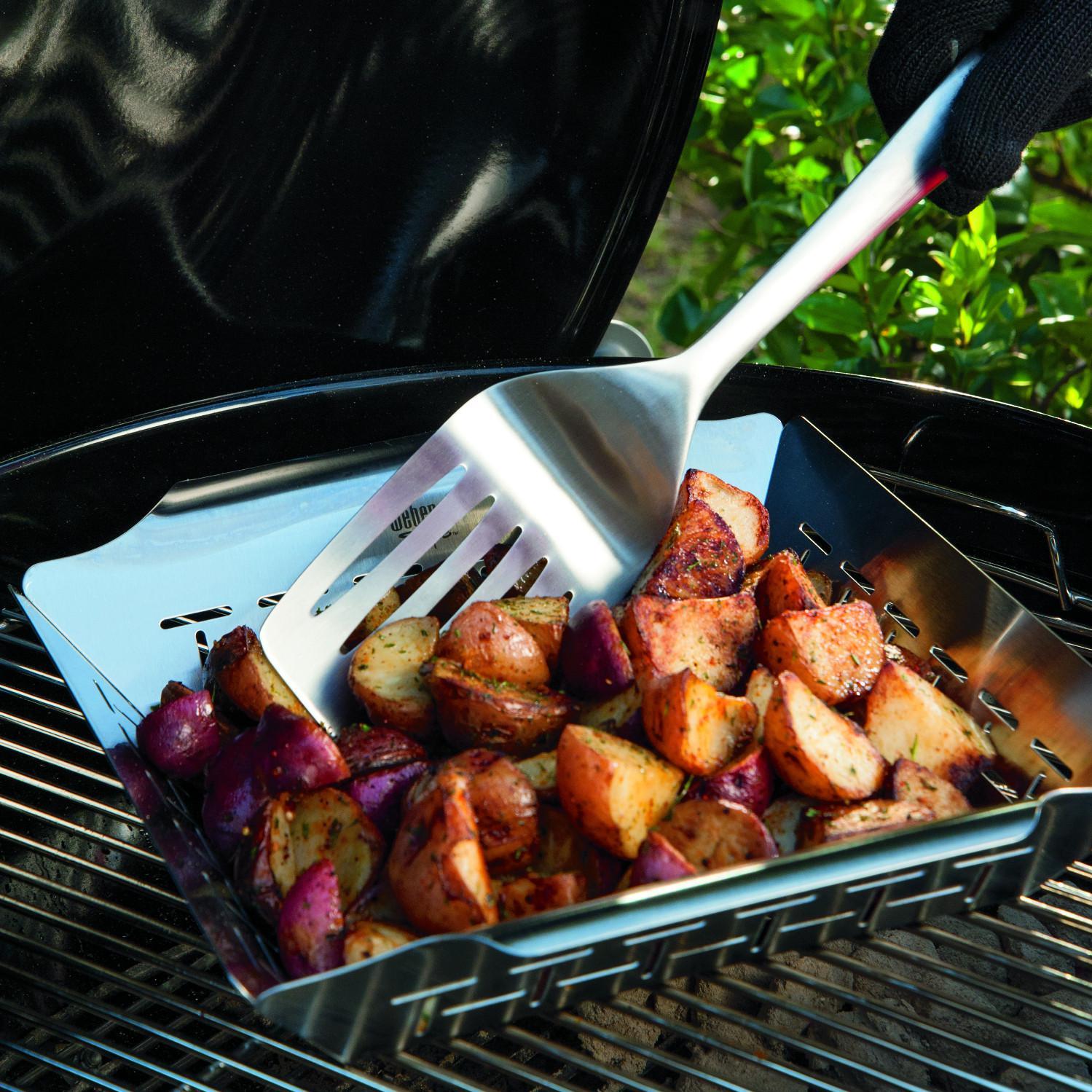 Weber Grill and Oven Accessories Trays/Pans/Baskets/Racks 6434 IMAGE 2