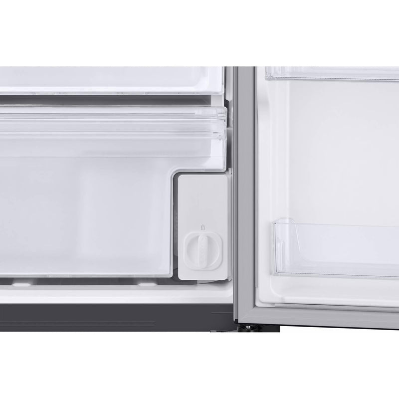 Samsung 36-inch, 21.5 cu.ft. Counter-Depth Side-by-Side Refrigerator with Family Hub™ RS22T5561SR/AA IMAGE 15