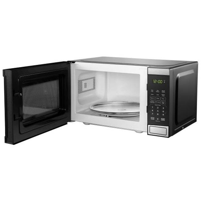 Danby 17-inch, 0.7 cu.ft. Countertop Microwave Oven with 6 Auto Cook Options DBMW0721BBS IMAGE 3
