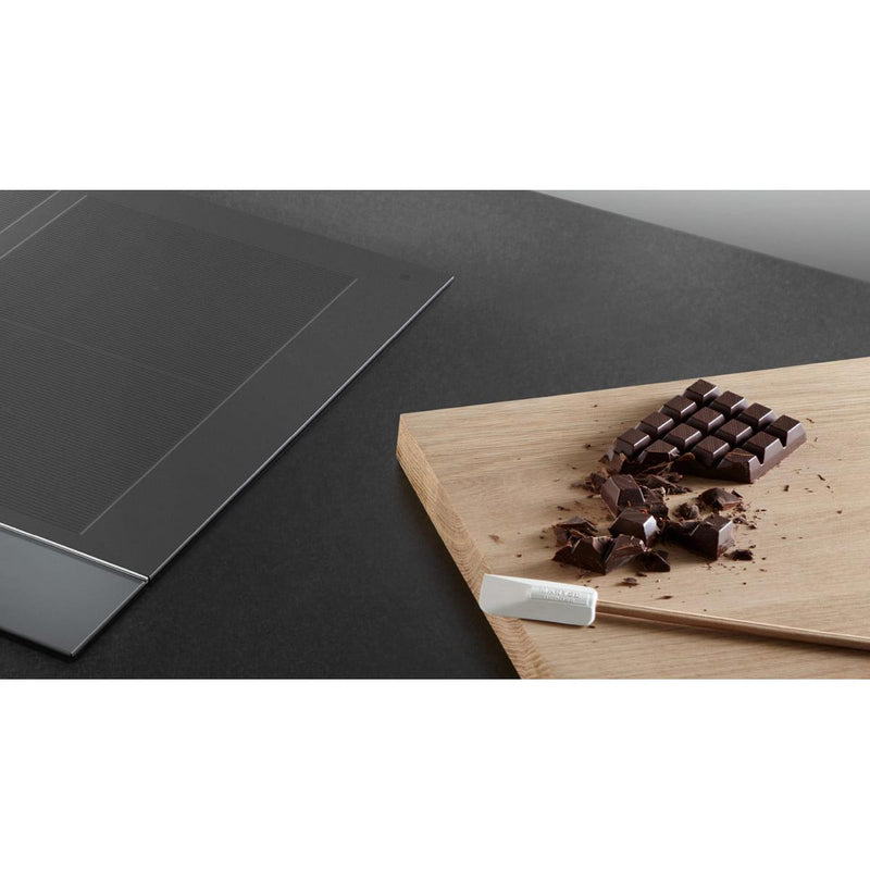 Fisher & Paykel 36-inch Built-in Induction Cooktop with Integrated Ventilation CID364DTB4 IMAGE 4