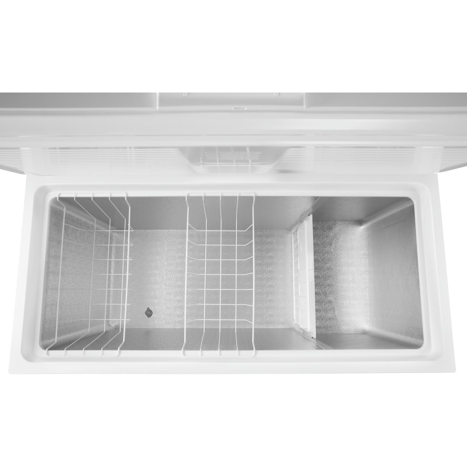 Amana 16 cu. ft. Chest Freezer AZC5216LW IMAGE 3
