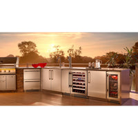 True Residential 300 Series 3.1 cu.ft. Beverage Dispenser TUR-15BD-L-SS-C IMAGE 7