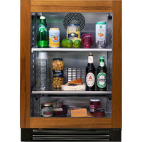 True Residential 24-inch, 5.6 cu.ft. Compact Refrigerator with True Precision Control® TUR-24-R-OG-C IMAGE 1