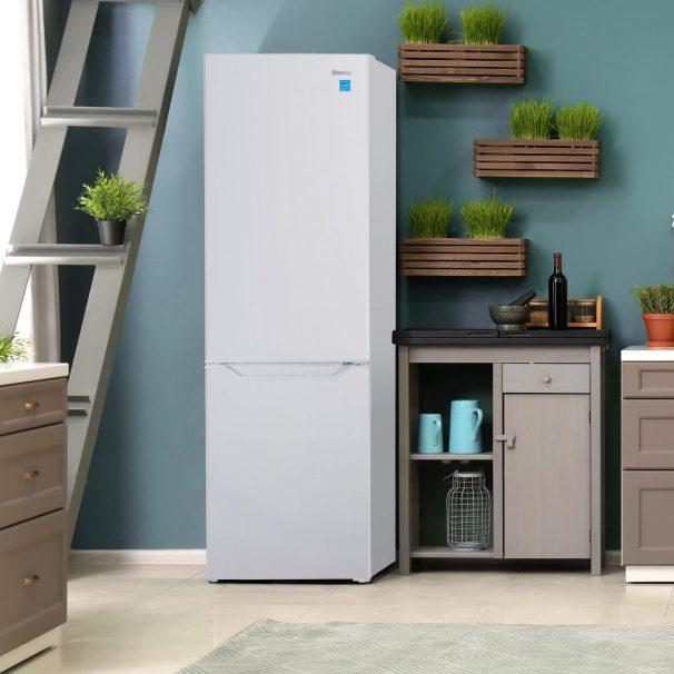 Danby 24-inch, 10.3 cu.ft. Freestanding Bottom Freezer Refrigerator with LED Lighting DBMF100B1WDB IMAGE 13