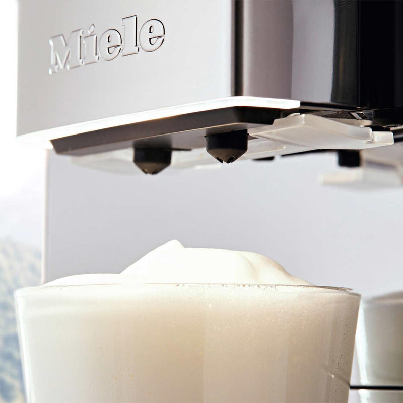 Miele Milk Perfection Super Automatic Countertop Coffee Machine 29636011CDN IMAGE 4